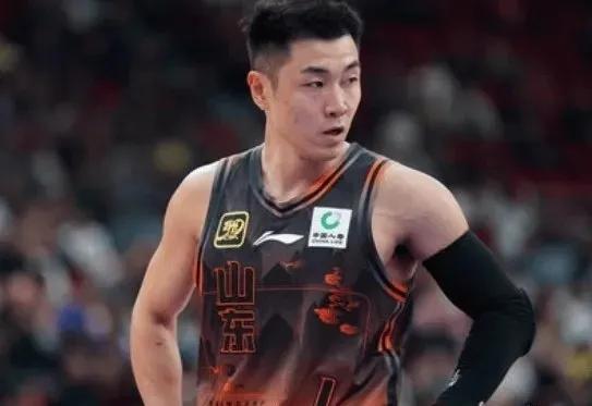 山东双杀深圳杀入前4广厦豪取7连胜领跑j9九游会登录疯狂CBA!辽宁轻取四川(图2)